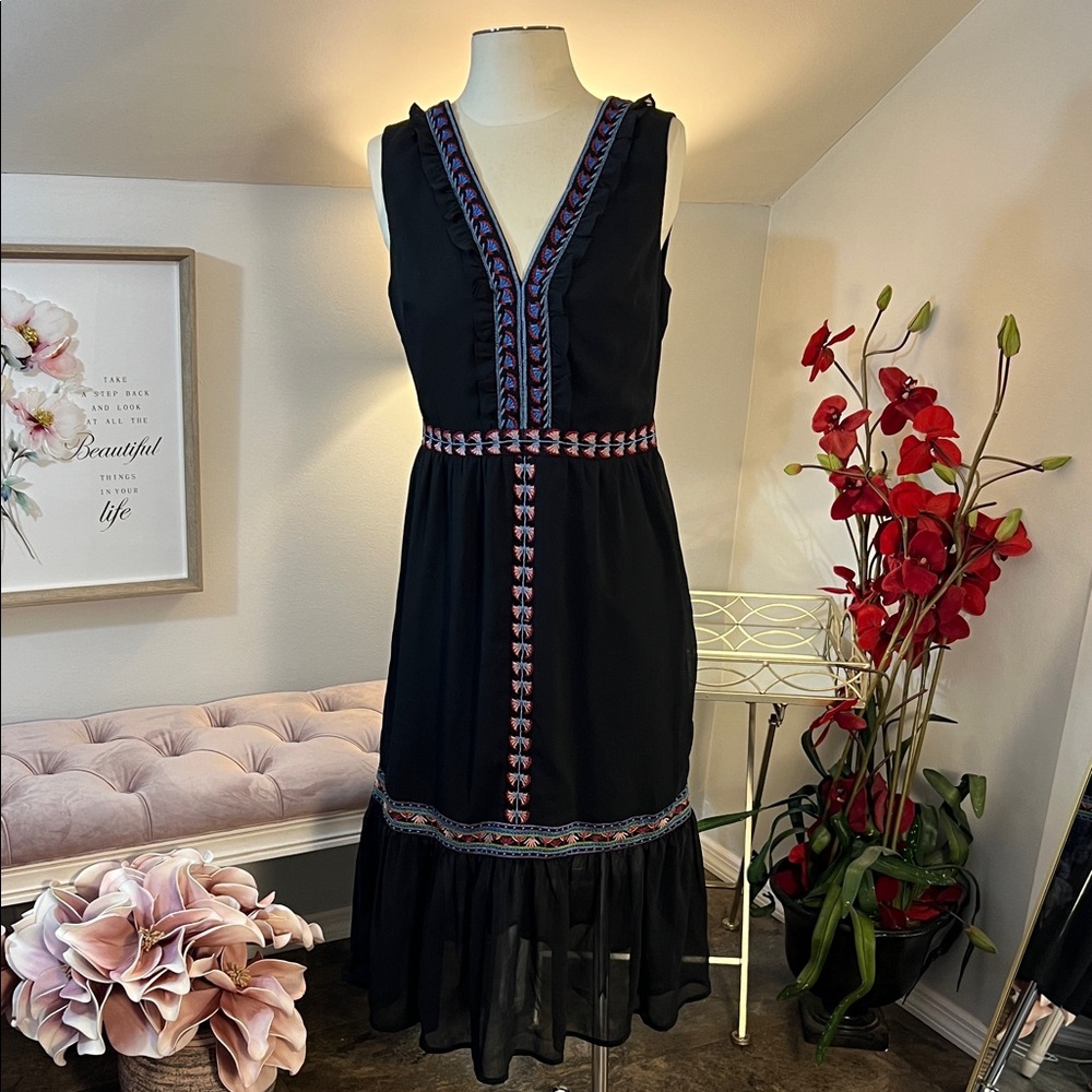 Edit by Design Black V-Neck Boho Midi Dress w/Blue & Pink Embroidery Size M